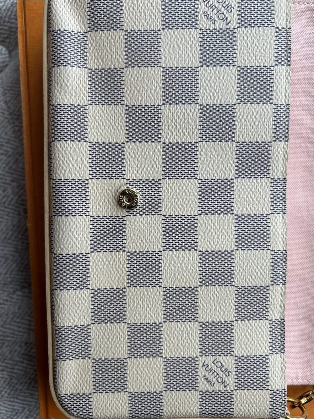 Louis Vuitton Damier Azur Check Crossbody Bag - Cream & Blue